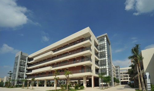 坪山学校礼堂中控设备产品升级